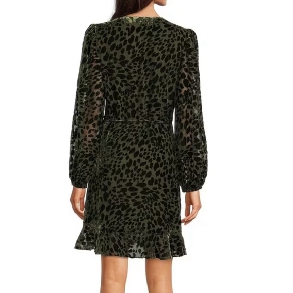 NWT Alex Marie Moss Maren Velvet Animal
Print Burnout Wrap dress - Picture 3 of 5